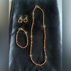 Elegant Multicolor Beaded Necklace Set